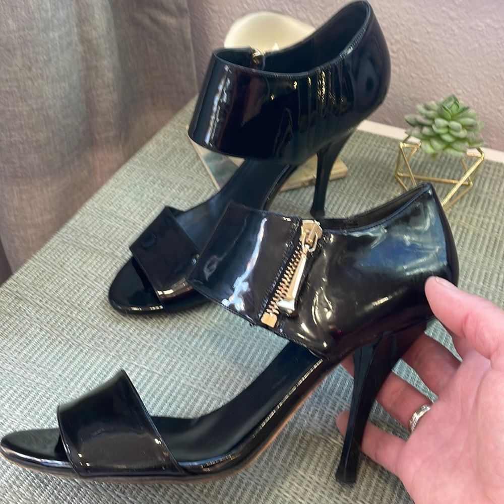 #183 Black Gucci Zip Up Booties